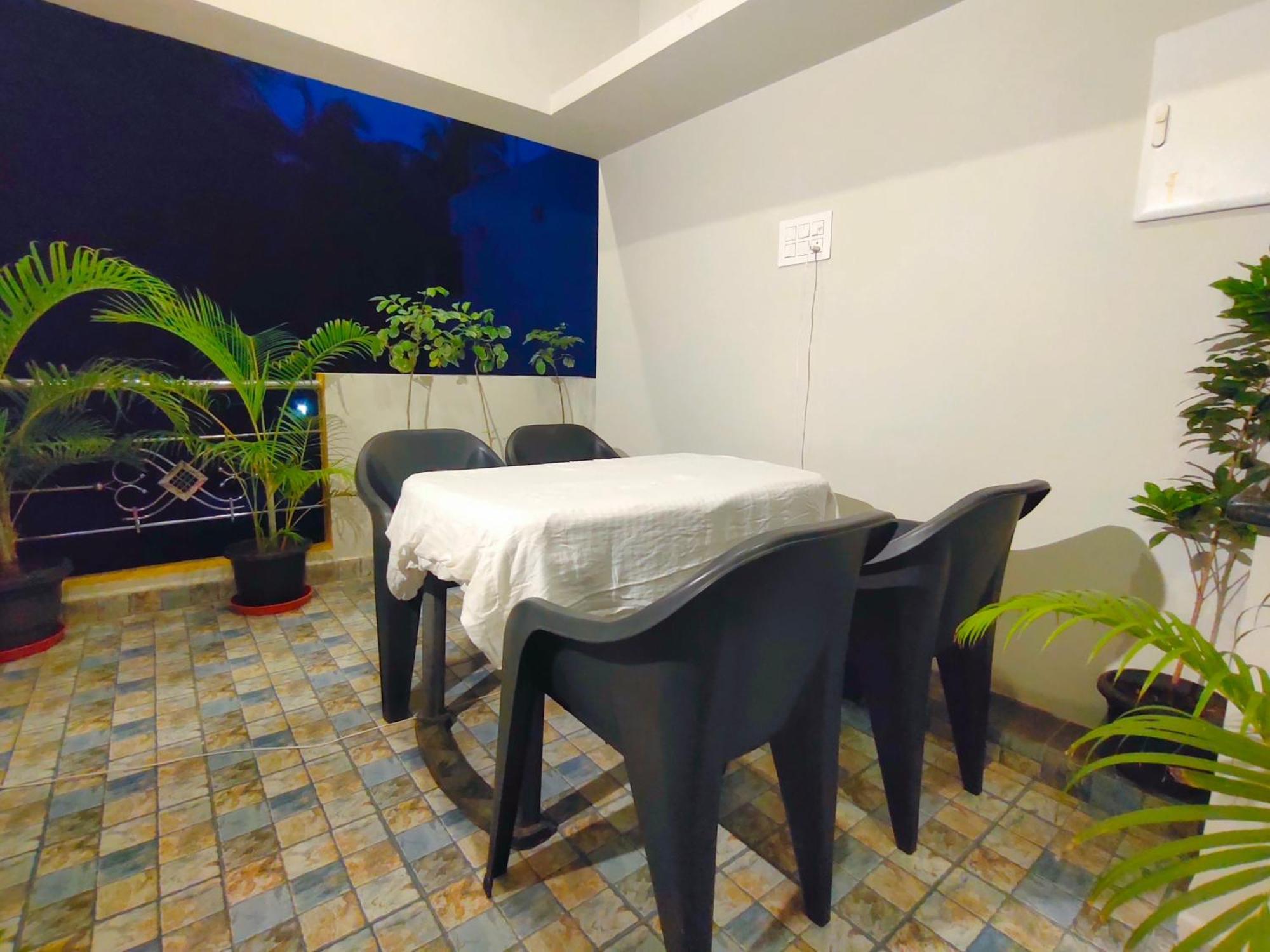 Pv Inn Puducherry Buitenkant foto