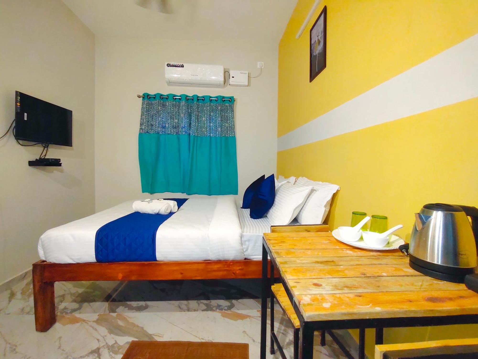 Pv Inn Puducherry Buitenkant foto