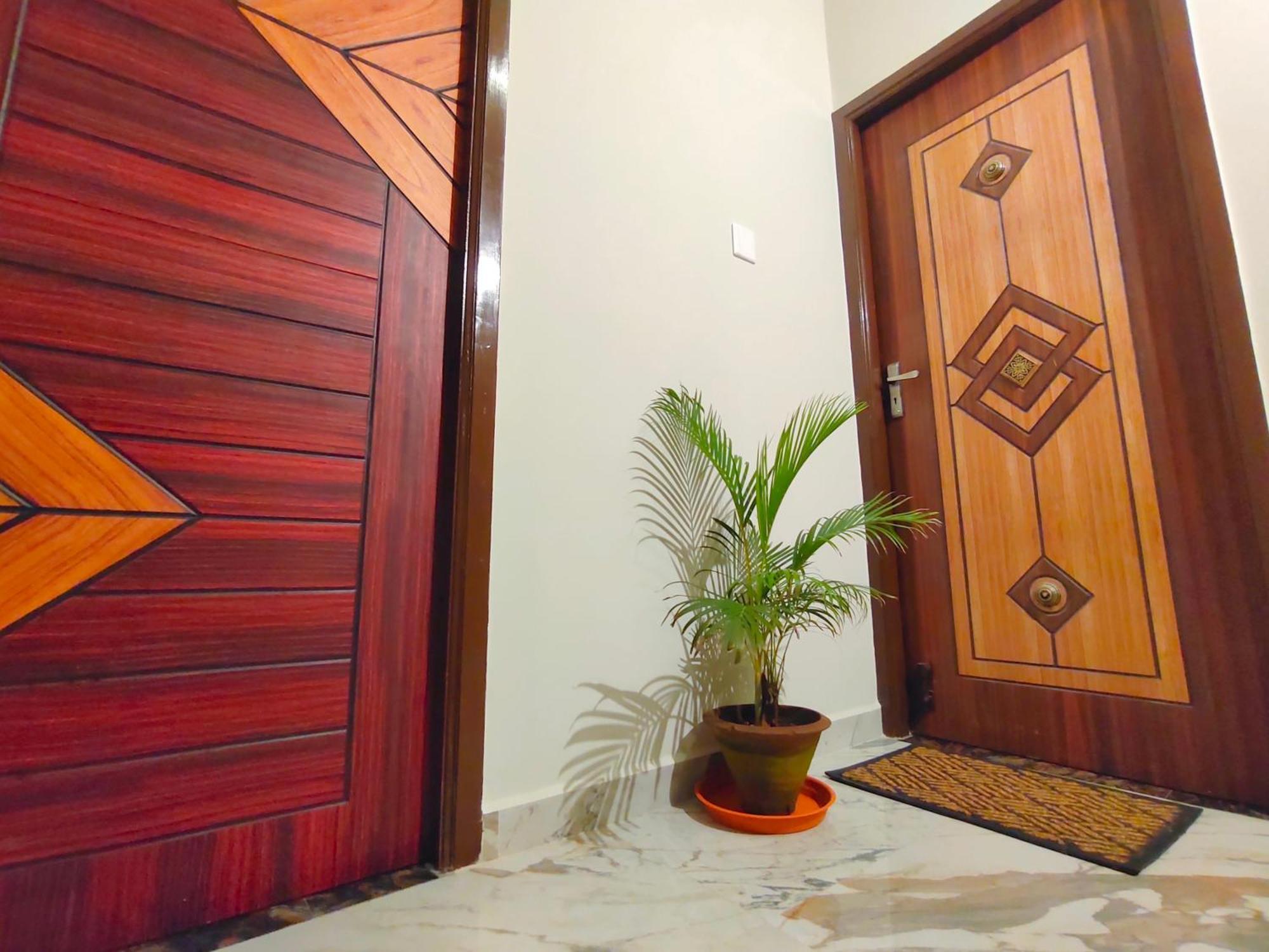 Pv Inn Puducherry Buitenkant foto