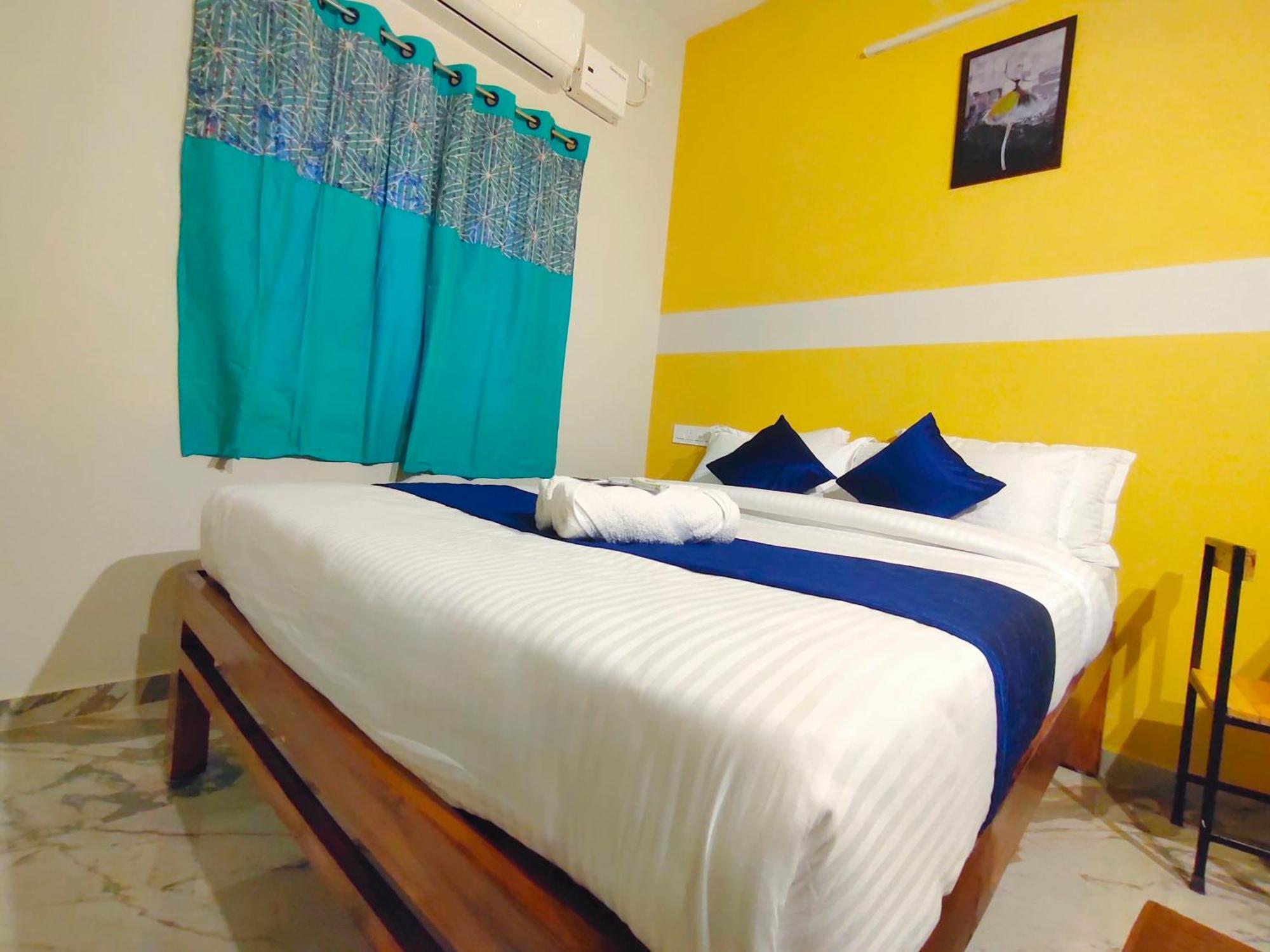 Pv Inn Puducherry Buitenkant foto