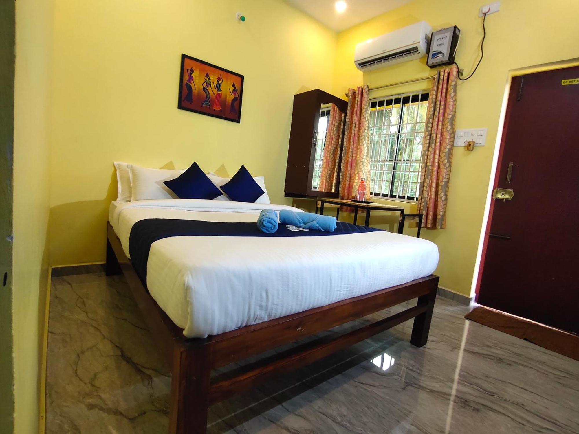 Pv Inn Puducherry Buitenkant foto