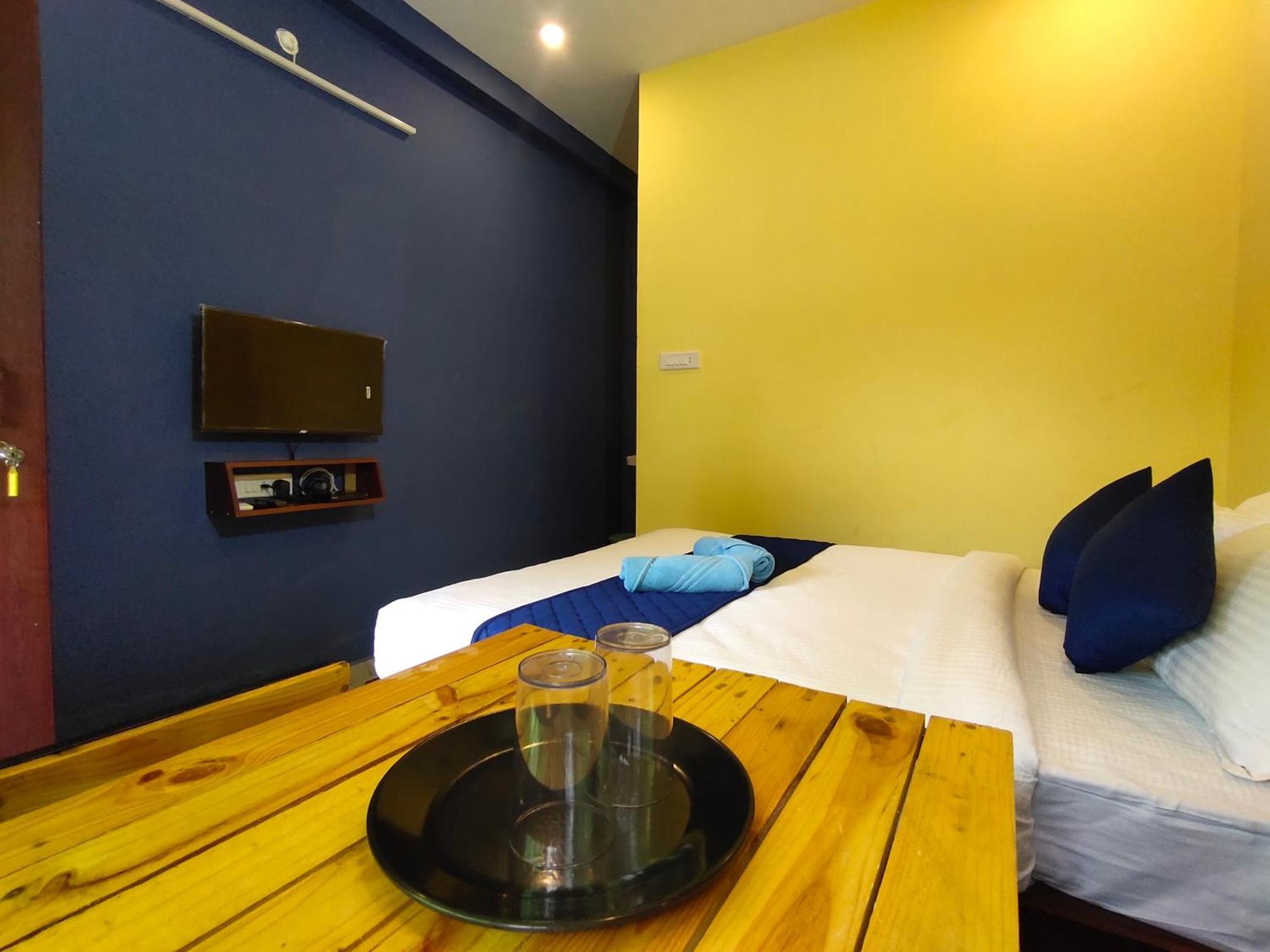 Pv Inn Puducherry Buitenkant foto